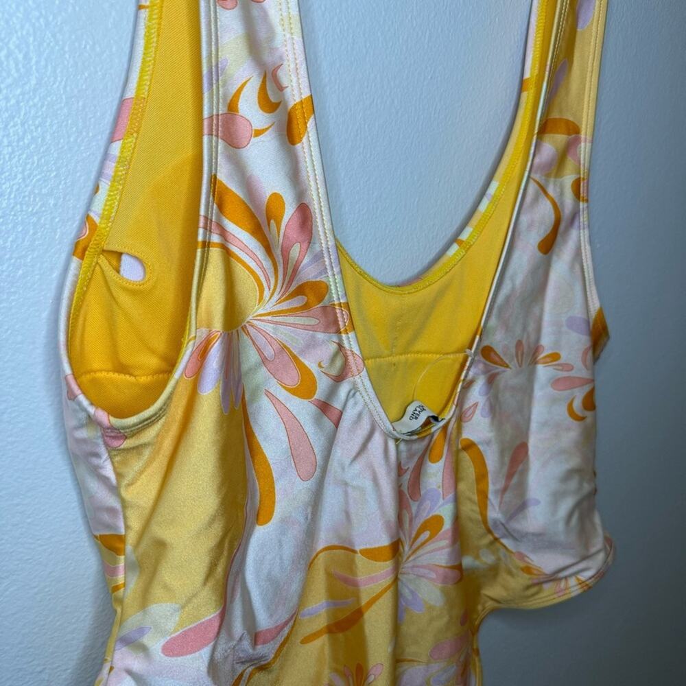 NWOT RIVER ISLAND Scoop-Neck Printed Swimsuit Pull On Style Open Back Size 12 - Picture 7 of 9